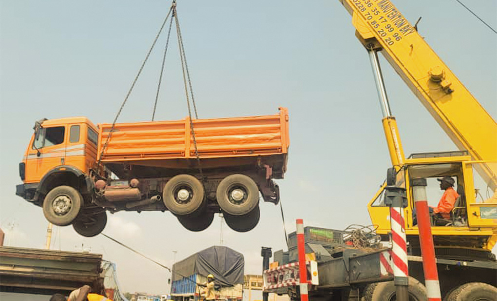 Loading Maviy Logistics